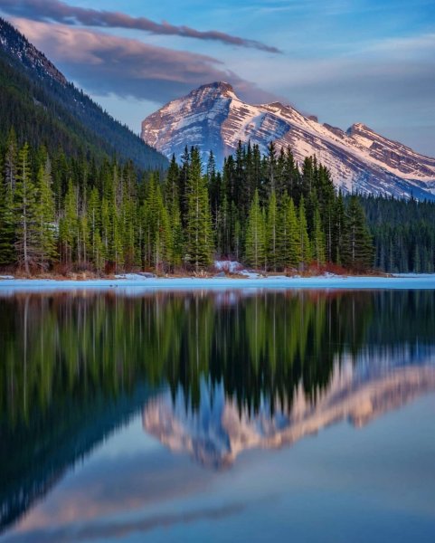 Озеро Морейн. Национальный парк Банф