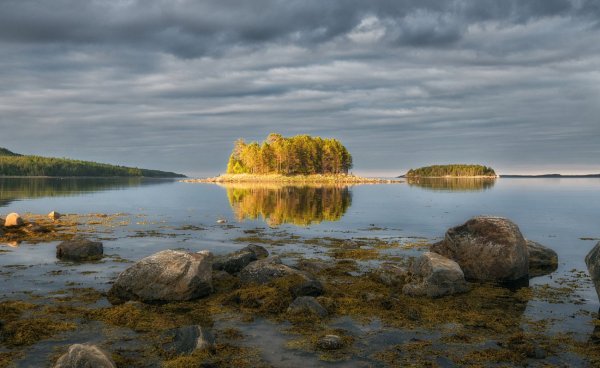 Каменные берега Карелии