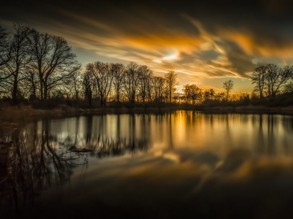 Силуэт города акварель