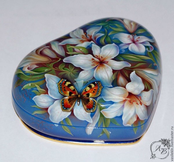 Лаковая миниатюрная живопись Федоскино