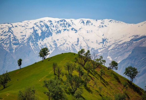 Луристан Иран природа