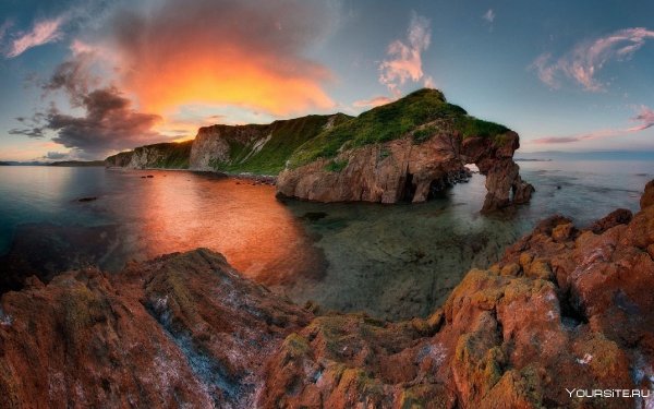 Бухта красная скала Приморский край