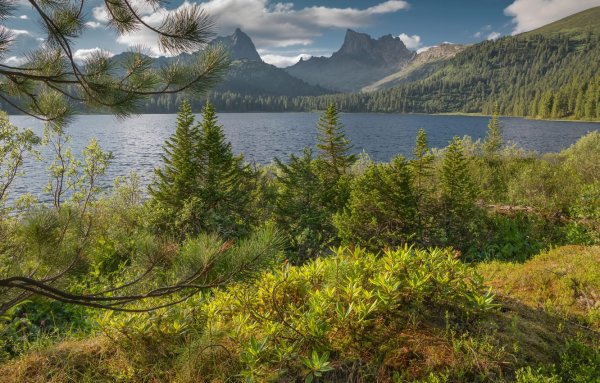 Саяны озеро светлое