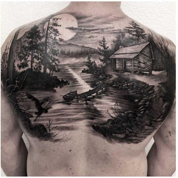 Тату пейзаж на груди