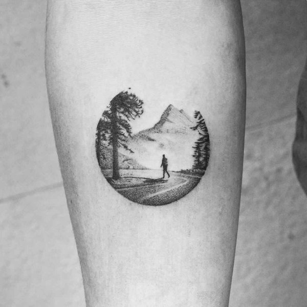 Тату горы лайнворк
