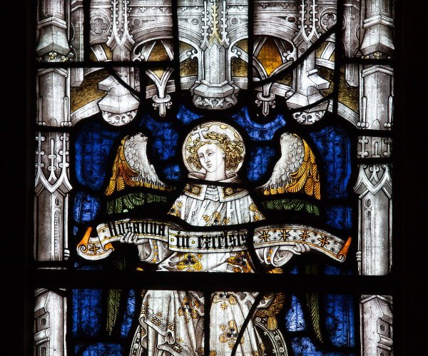 Витражи церкви Фрингфорда. Англия ангелы