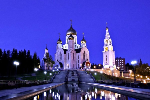 Храм Ханты Мансийск летом