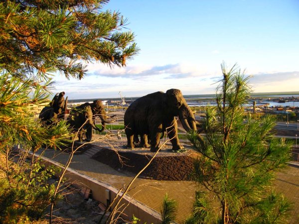 Ханты-Мансийск лето