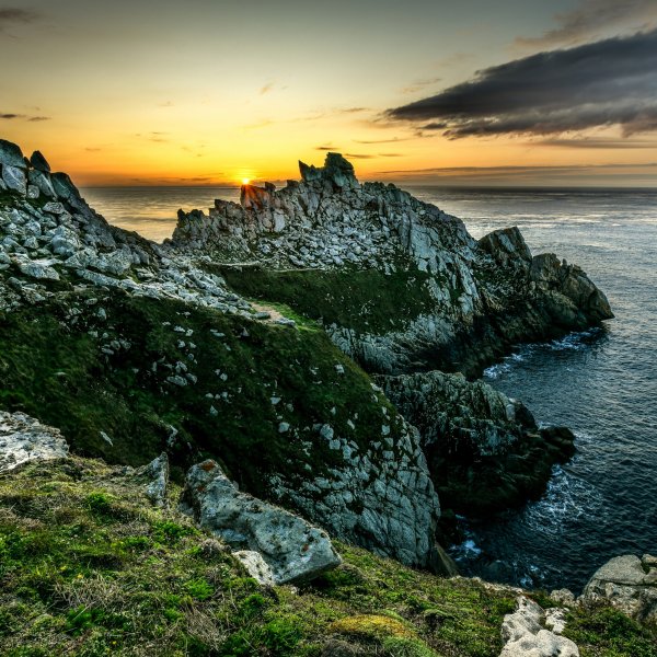 Небо море скалы