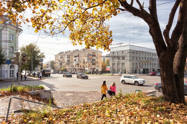 Ижевск центр осень