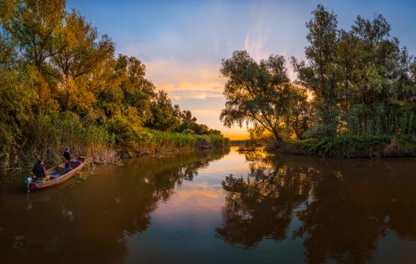 Над Астраханской областью