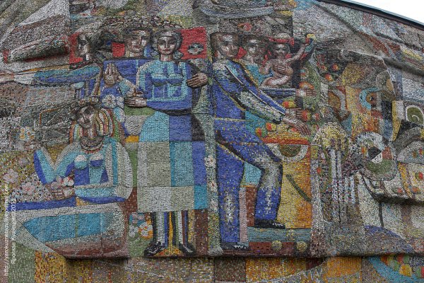 Мозаики Церетели в Тбилиси