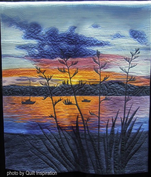 Зимний пейзаж из ниток