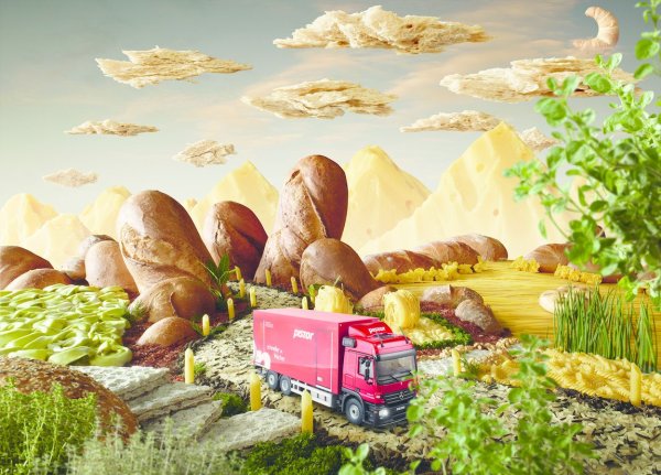 Картины Карла Уорнера