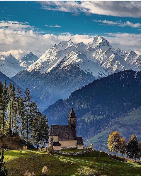 Альпийские горы в Швейцарии