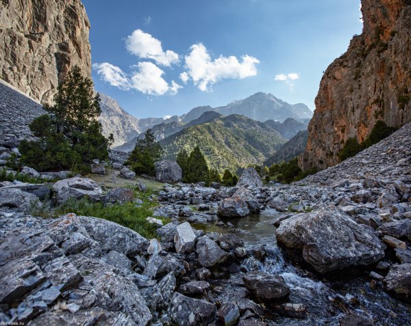 Душанбе Таджикистан Фанские горы