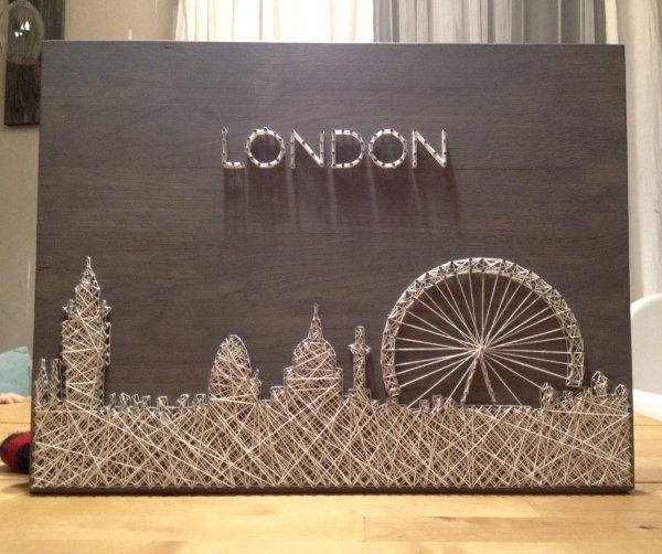 Доска с гвоздиками и нитками