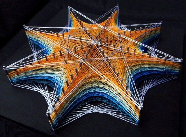 Американский дизайнер Джон Эихенгер