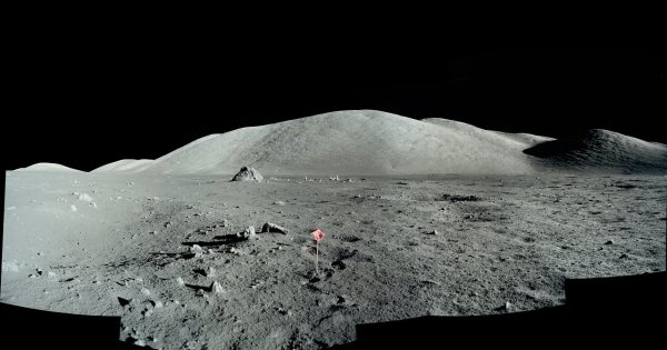 Снимки поверхности Луны