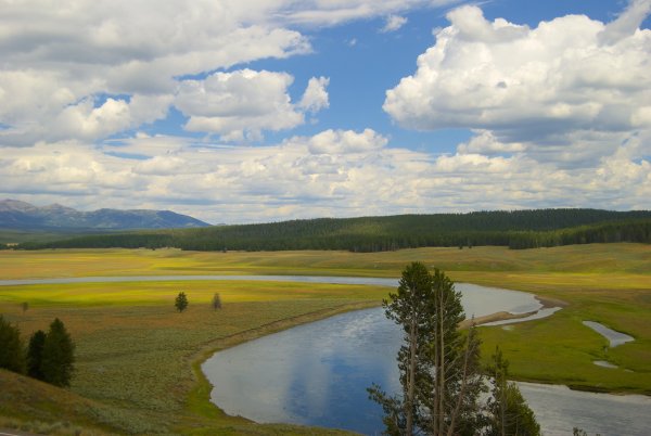 Долина равнинной реки