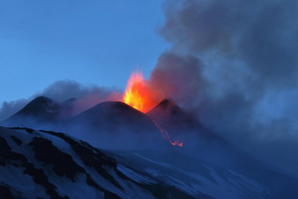 Сицилийцы на вулкана