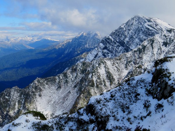 Сочи горы красная Поляна зима