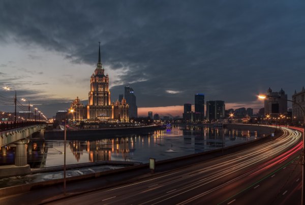 Гостиница Украина вид с Краснопресненской