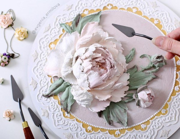 Евгения Ермилова скульптурная живопись сайт