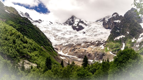 Кабардино-Балкария Домбай
