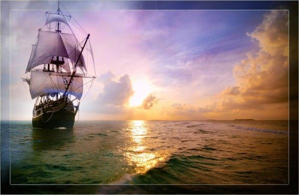 Корабль на рассвете