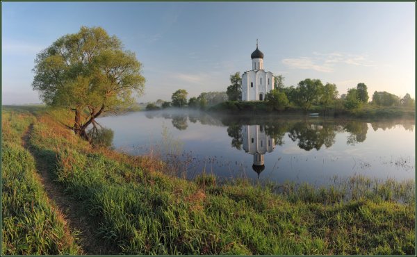Храм Покрова Богородицы на реке Нерль