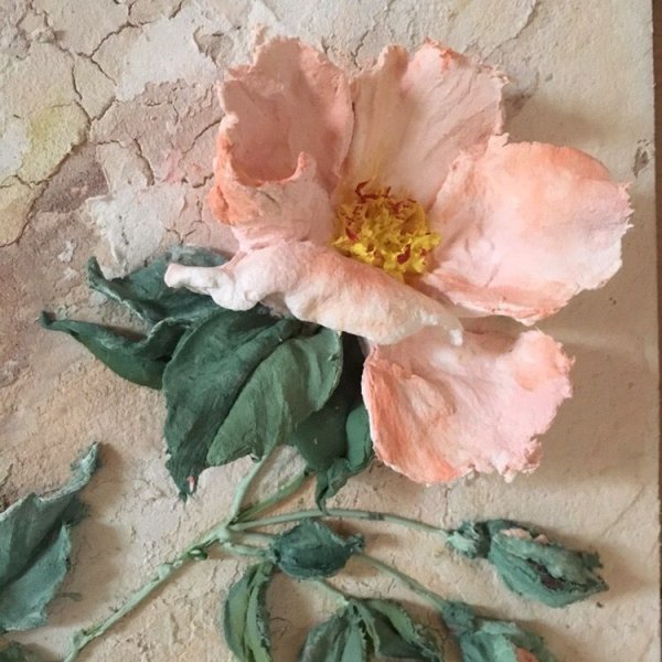 Скульптурная живопись шиповник