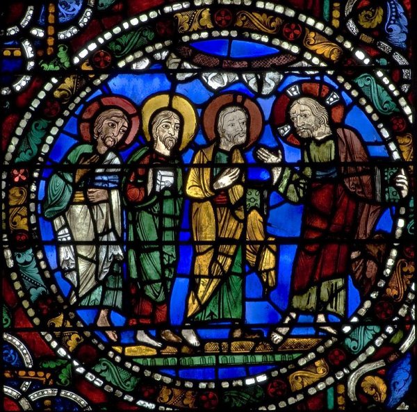 Средневековье витражи Шартр