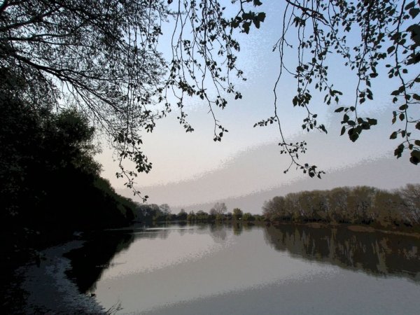 Река протока Славянск на Кубани