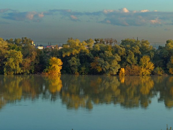 Славянск на Кубани осень