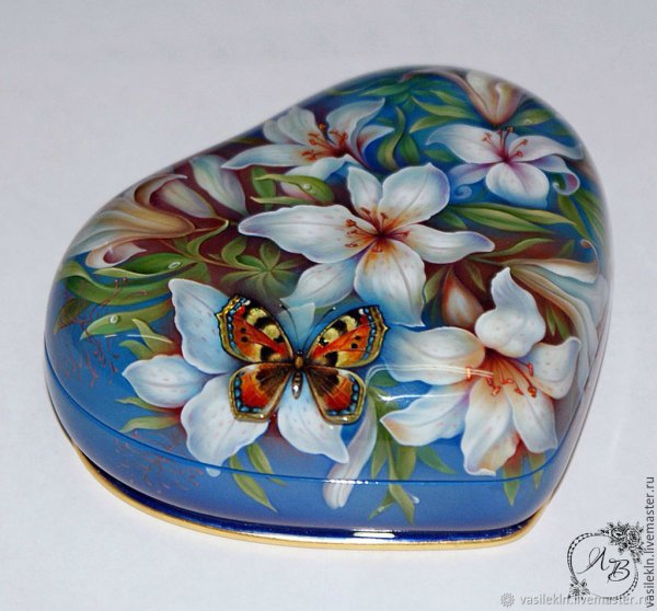 Лаковая миниатюрная живопись Федоскино