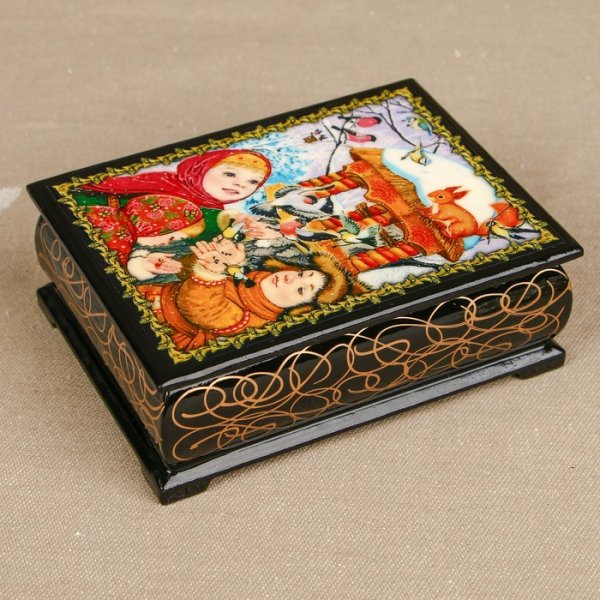 Лаковая шкатулка фриварова