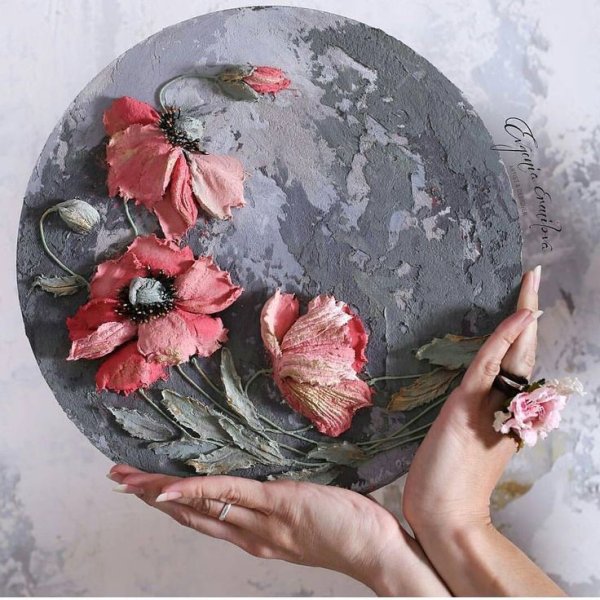 Галецкая Ольга барельеф