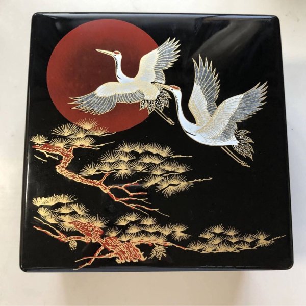Лаковая музыкальная шкатулка золотой журавль Япония