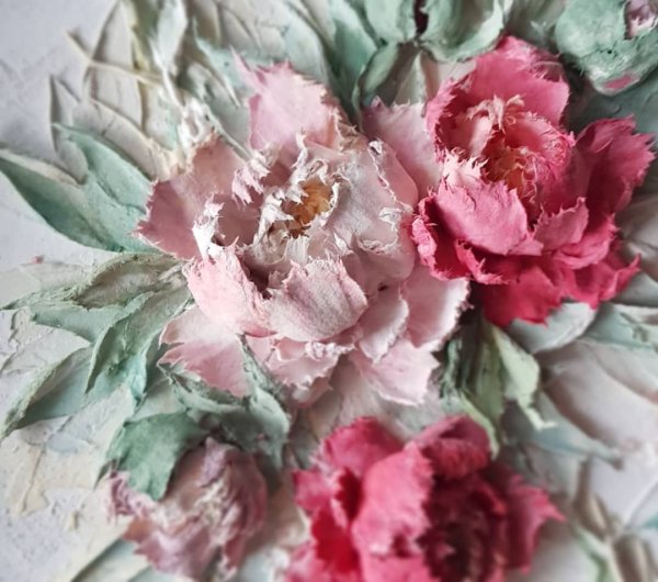 Скульптурная живопись в интерьере кухня