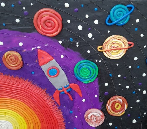 Космос из пластилина на картоне