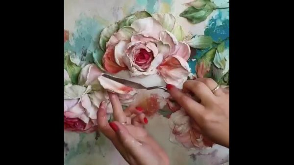 Цветы из штукатурки мастихином