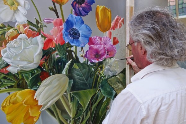 Голландский художник Тжальф Спарнаай.