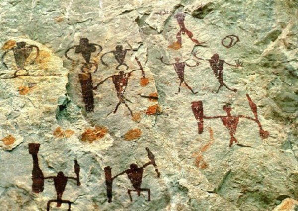 Наскальная живопись на Камне