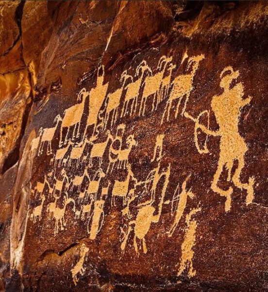 Фрески Тассилин-Аджер