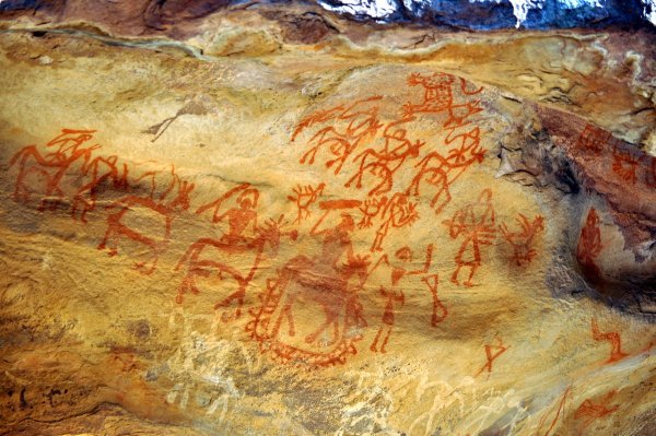 В долине реки Эбро наскальные рисунки