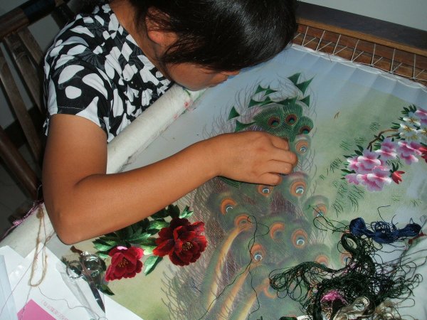 Вышивка гладью китайская шелковая