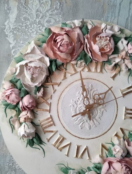 Настенные часы скульптурная живопись