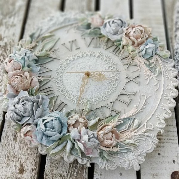 Евгения Ермилова скульптурная живопись часы