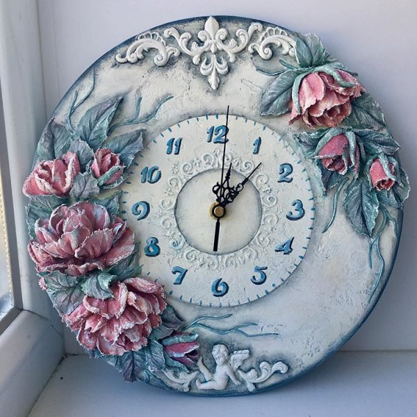 Часы панно декупаж